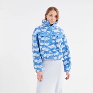 URBAN OUTFITTERS CLOUD NINE SHERPA JACKET